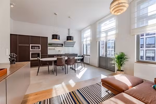 Furnished triplex near Châtelain - 13