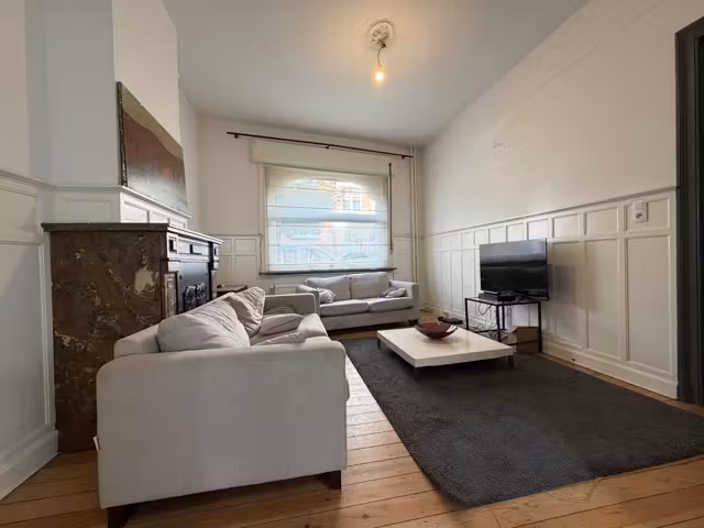 Beautiful house of 200m² near Flagey square - 10