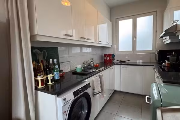 Sunny one-bedroom apartment with great views - 17