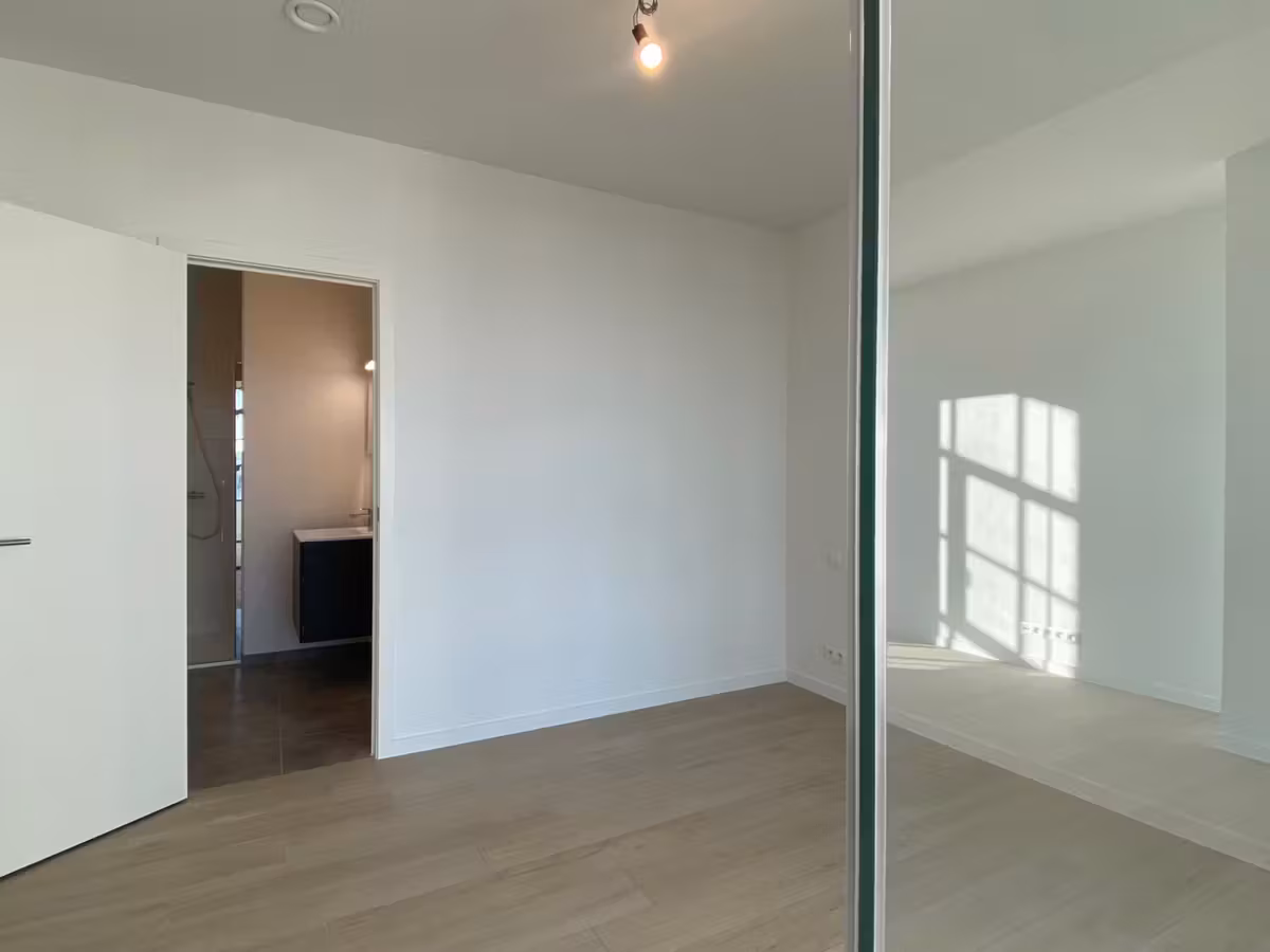 Moderne studio met loftgevoel in Berchem - 11