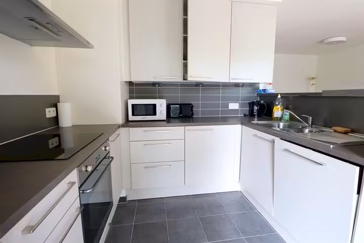 Furnished one-bedroom apartment - 3