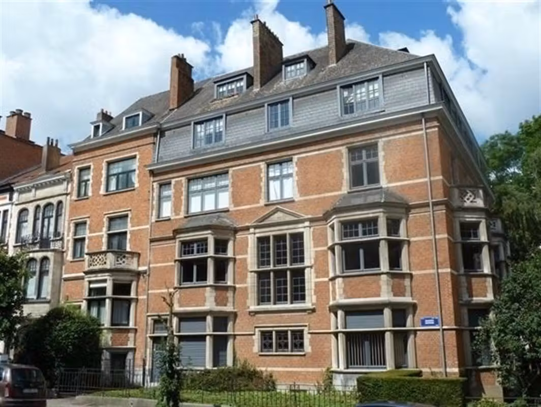 Stunning high-end 2-bedroom + study duplex in Uccle - 10