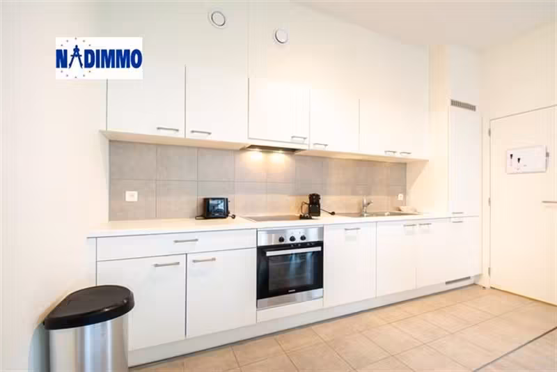 Apartment in Evere with parking - 2