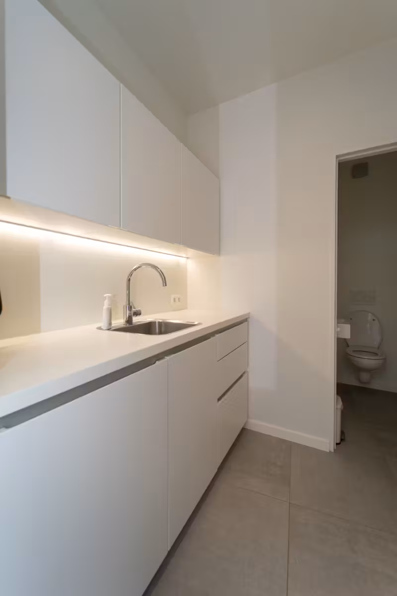 Ruime woning met bureel op gelijkvloers en 4 terrassen in hartje Gent - 15