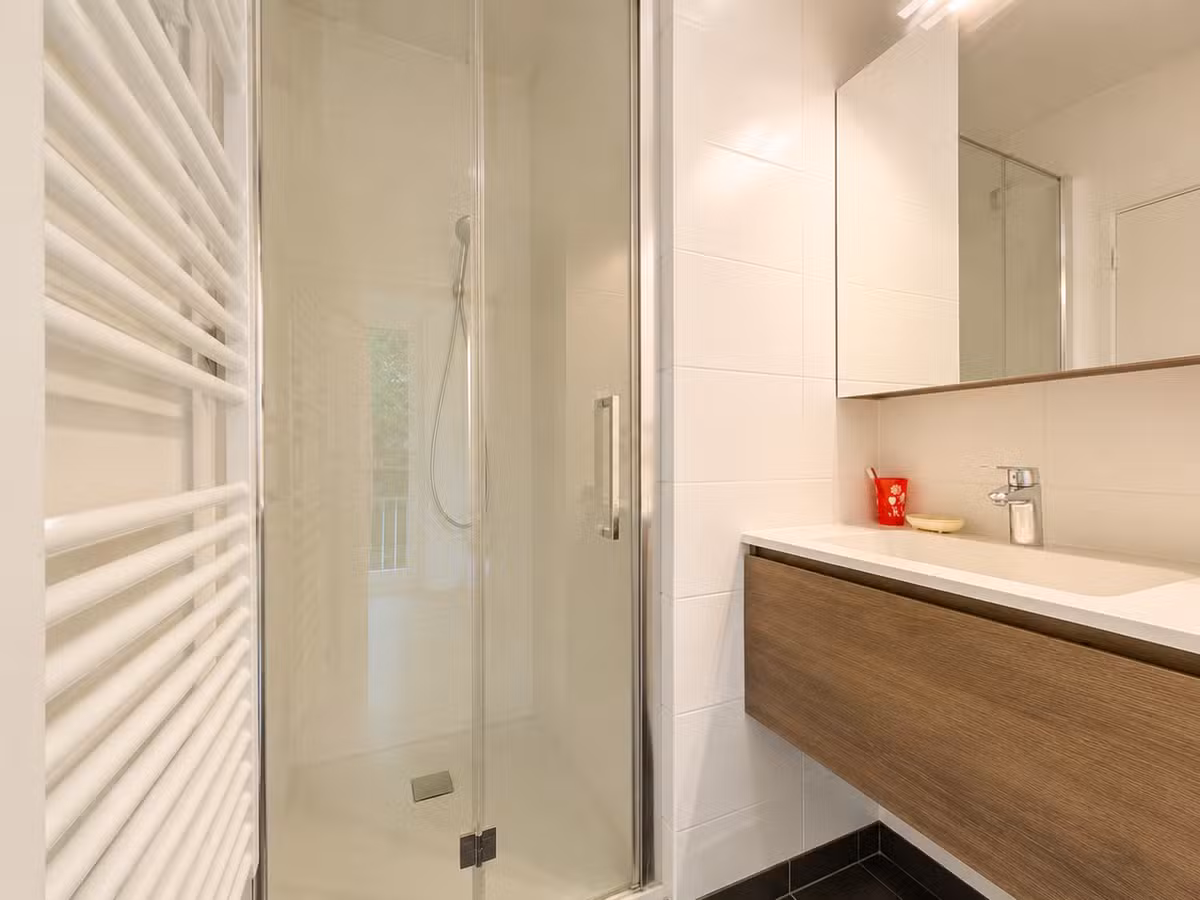 Gemeubileerd appartement met twee slaapkamers en terras - 9