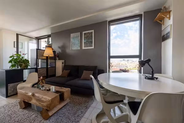 Gemeubeld appartement met panoramisch zicht op Brussel - 7