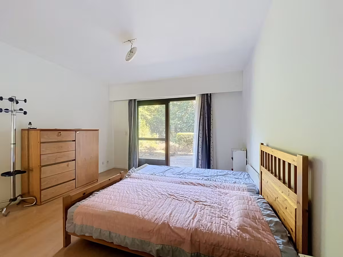 Appartement met 2 slaapkamers en terras in Wilrijk - 4