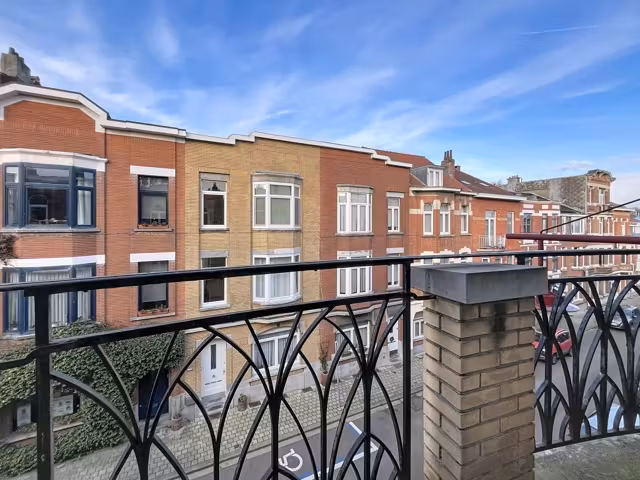 Appartement te huur in Jette - 3