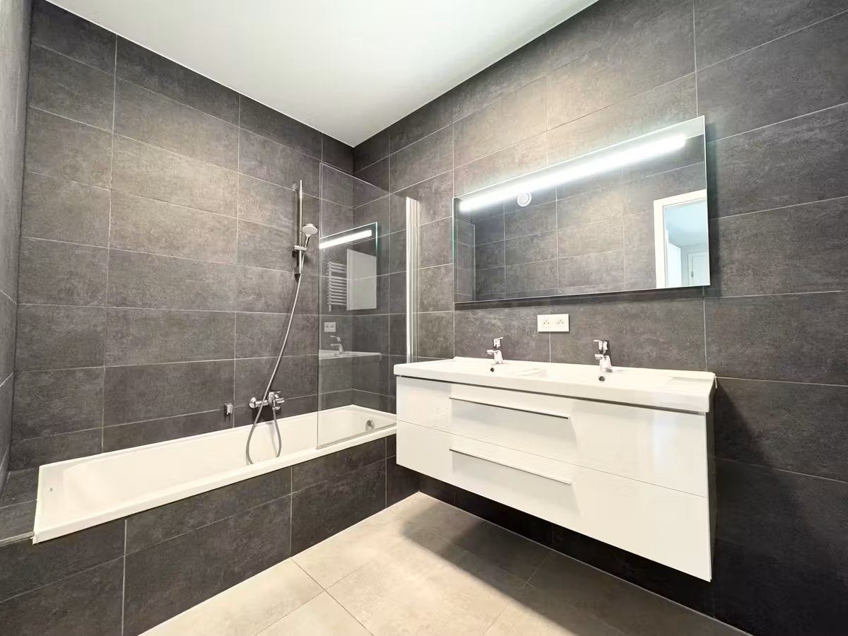 2-bedroom apartment with terrace in Evere - 5