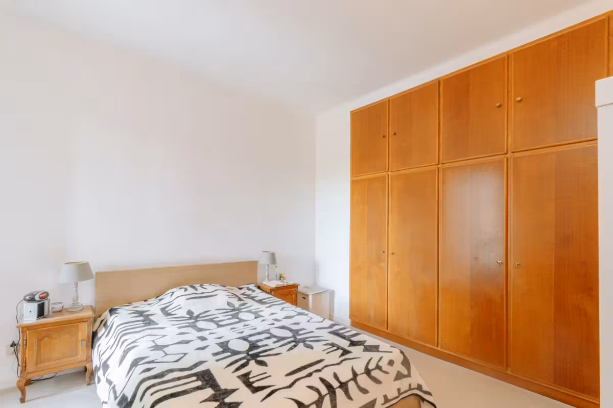 Grand appartement de 2 chambres dans le quartier des... - 8