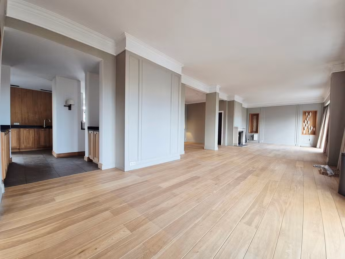 Drie-slaapkamerappartement met garage in Broqueville - 10
