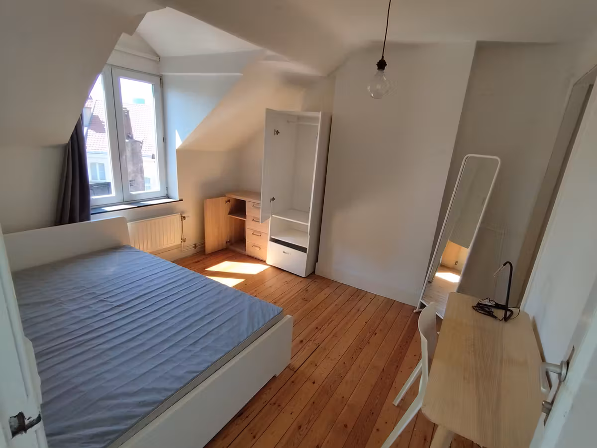 Furnished student room in Schaerbeek - 3