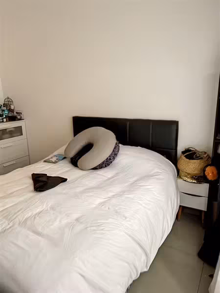 Unfurnished 2-bedroom apartment in Anderlecht - 9
