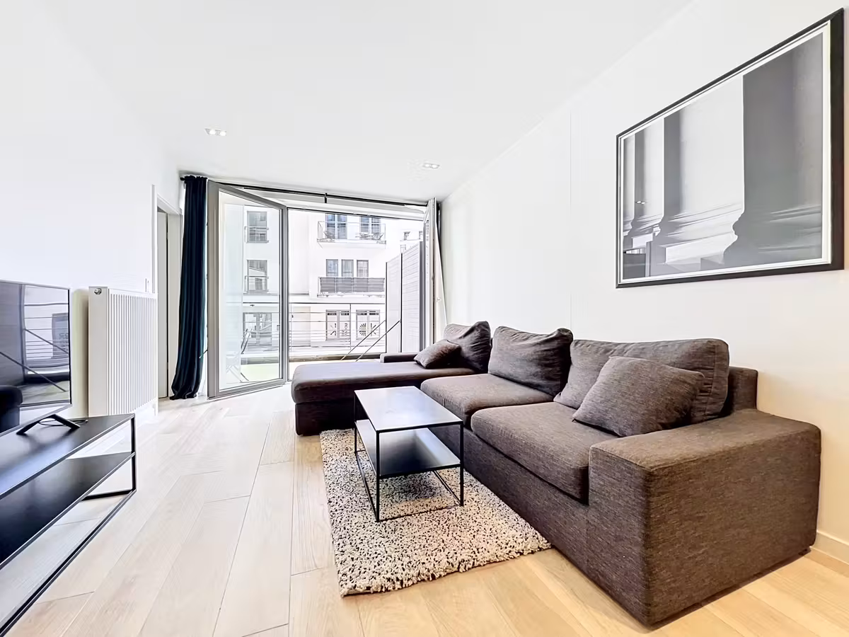 Superbe meublé 1 chambre proche quartier européen - 2