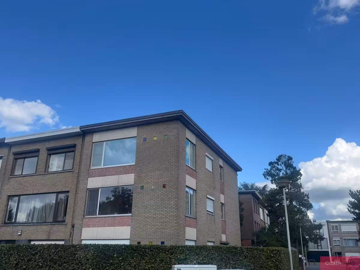 Renovated corner apartment with terrace in Deurne - 18