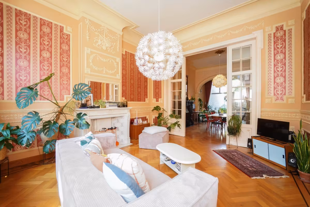 Charmant gelijkvloers appartement met binnentuin nabij Gent-Sint-Pieters