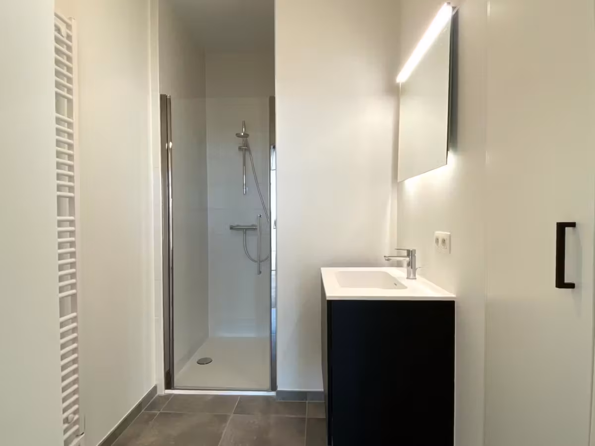 Moderne studio met loftgevoel in Berchem - 12