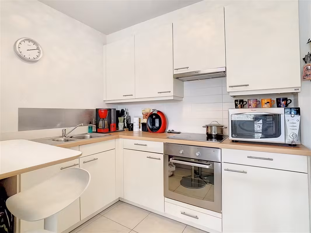 Energiezuinig 2-slaapkamer appartement met autostaanplaats te Sint-Amandsberg - 4