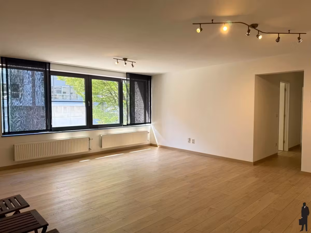Instapklaar en lichtrijk 3-slaapkamer appartement met terras - 3
