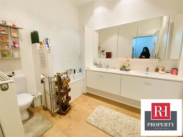 Room for Rent in the European Quarter - 5