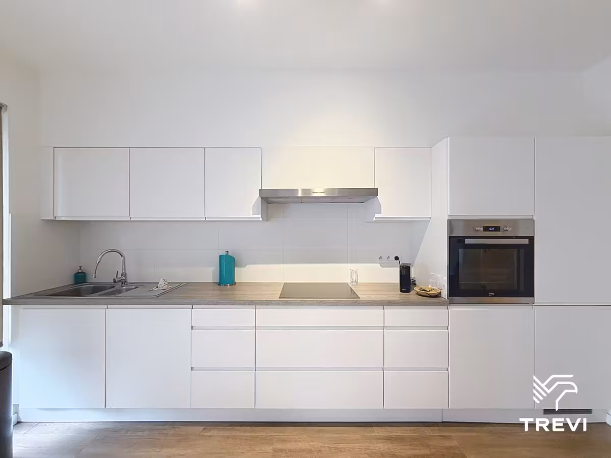 Two-bedroom apartment with terrace and garden - 9