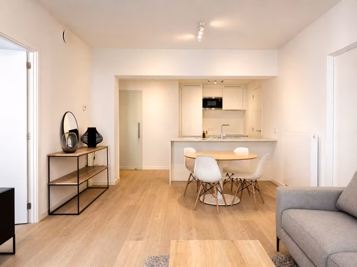 Furnished 2-bedroom apartment near Louise/Sablon - 6