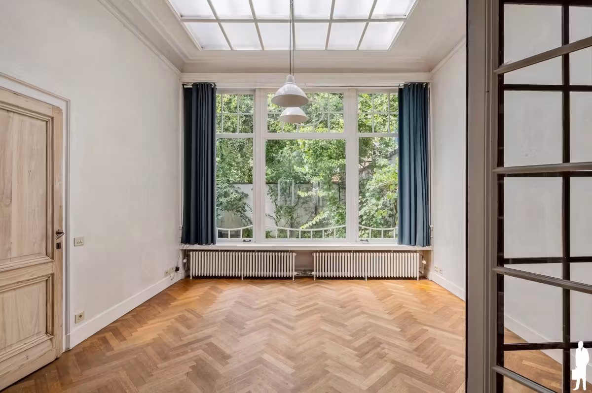 Karaktervolle herenwoning met tuin in Antwerpen - 9