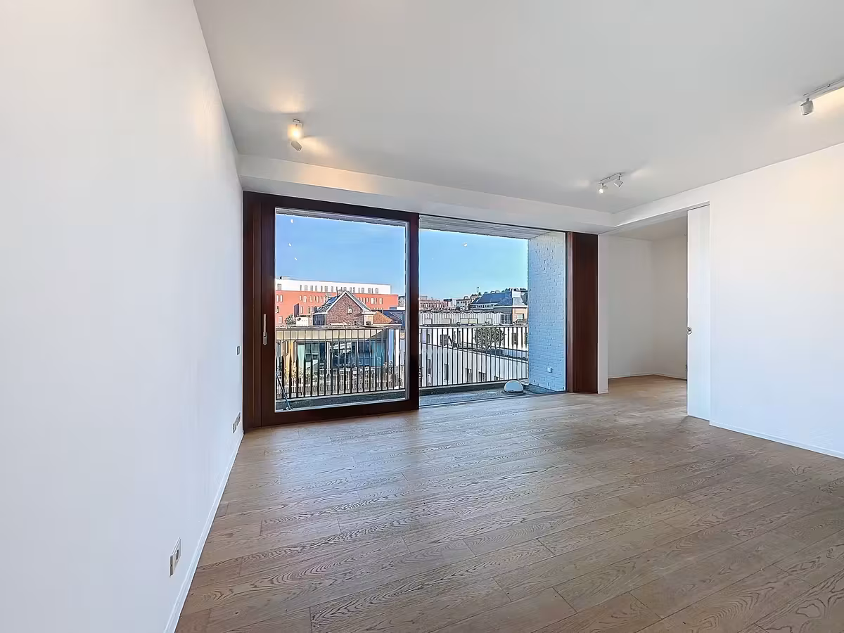 1-bedroom apartment with spacious terrace in Ghent