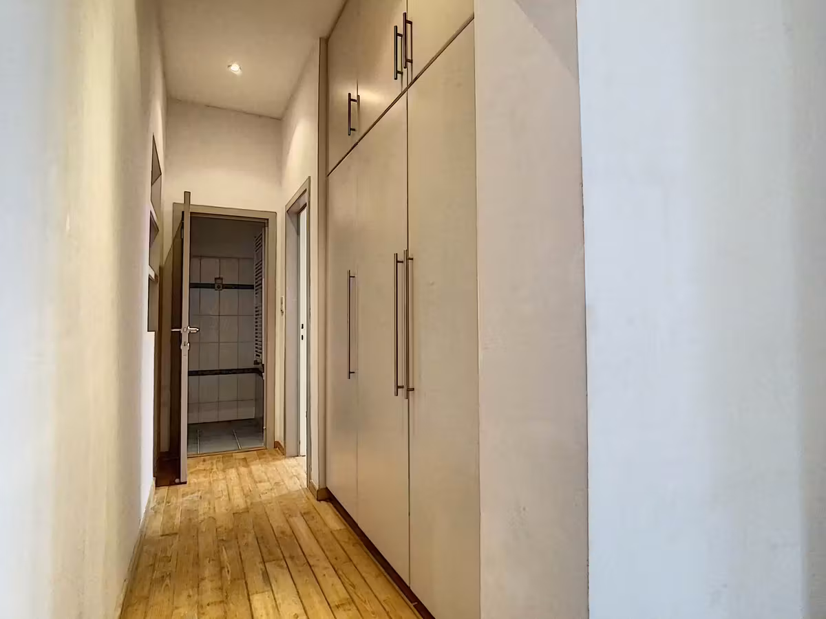 Gelijkvloerse verdieping met één slaapkamer in Uccle - 13