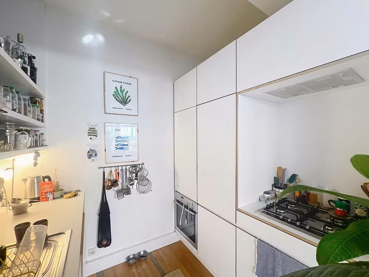 Gerenoveerde gemeubelde studio in Schaarbeek - 17