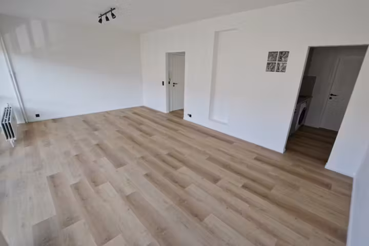 Renovated studio with terrace in Uccle - 8