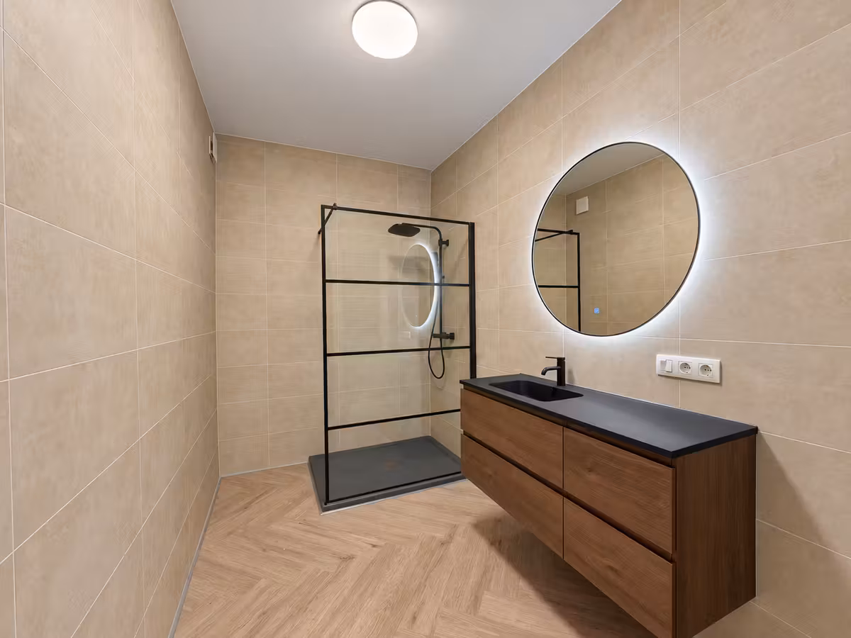 Renovated ground-floor apartment with 2 bedrooms - 4