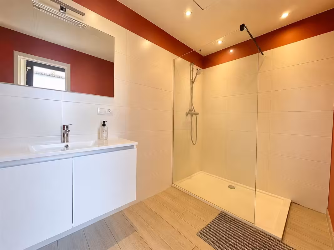 Prachtig penthouse 2 slaapkamers met U-vormig terras van... - 10