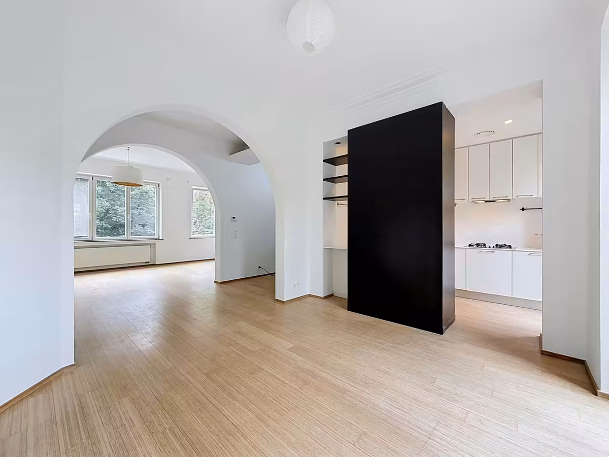 Rez-de-chaussée avec deux chambres à Etterbeek