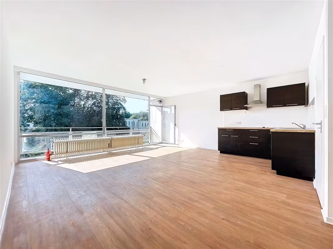 Studio rénové avec terrasse à Jette - 6
