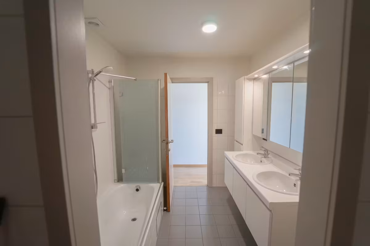 Ruim 2 slaapkamer penthouse te Zwijnaarde - 15