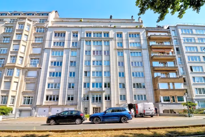 Superbe appartement rénové à Woluwe-Saint-Pierre - 2