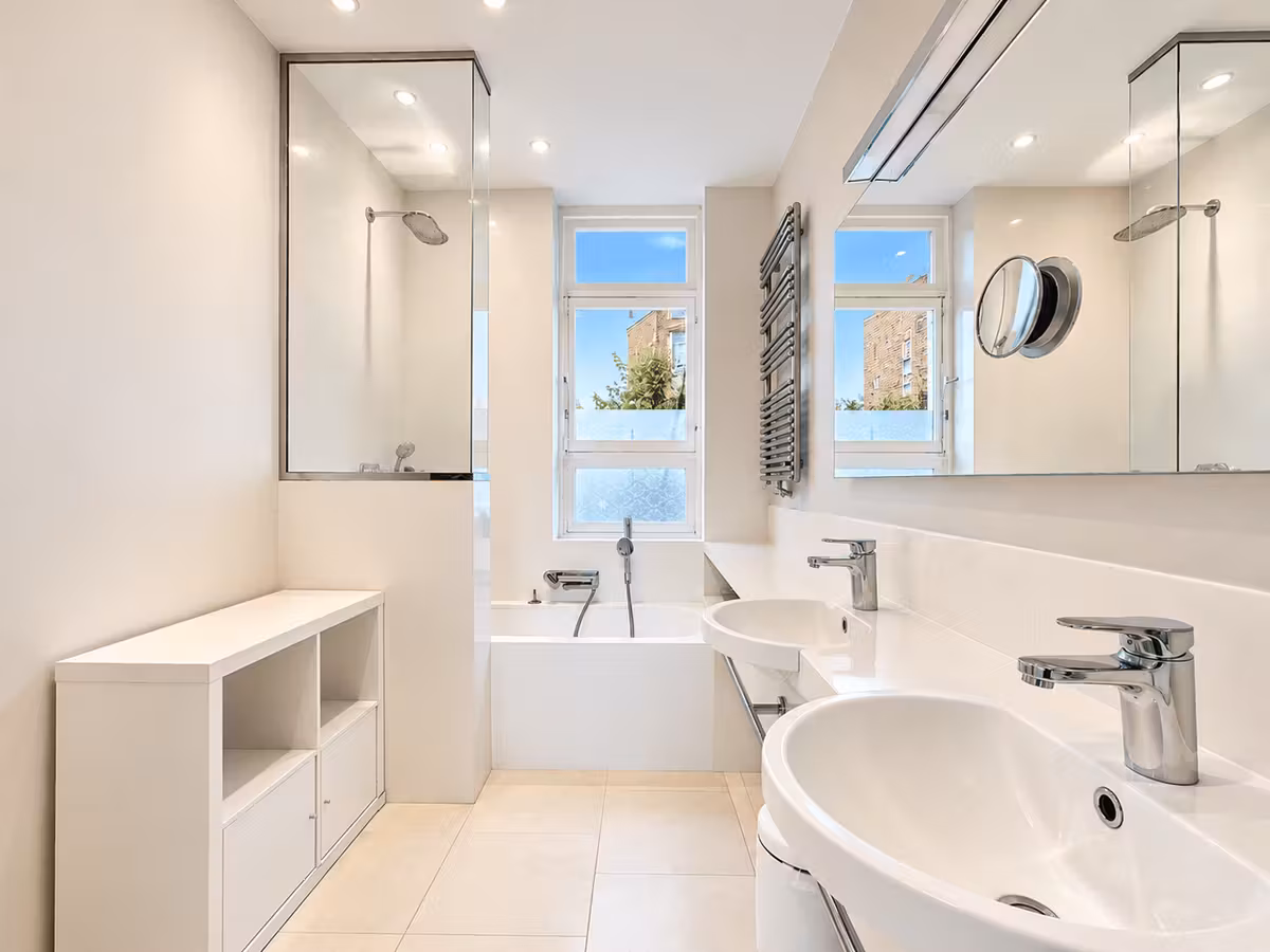 Three-bedroom apartment in Ixelles - 6