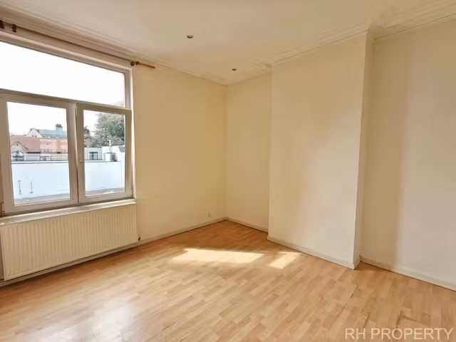 One-bedroom apartment in Ixelles - 6