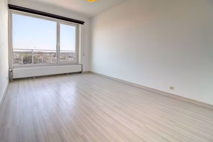 Gerenoveerd penthouse met terras in Woluwe-Saint-Pierre - 7