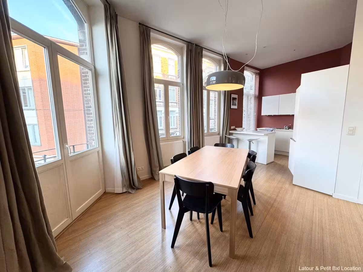 Gemeubileerd appartement met balkon in Woluwe-Saint-Pierre - 6
