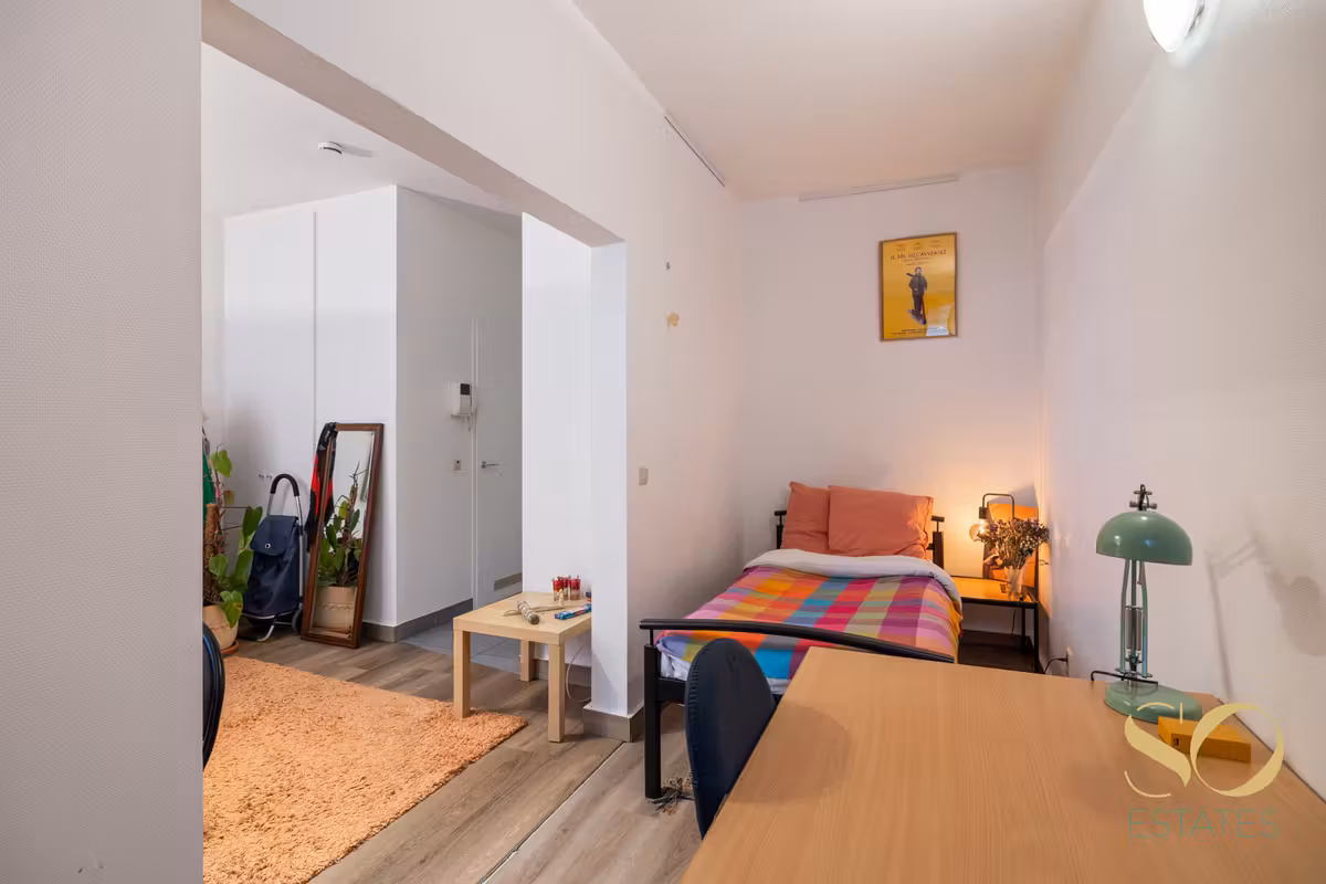 Studio apartment in the Congress district - 5
