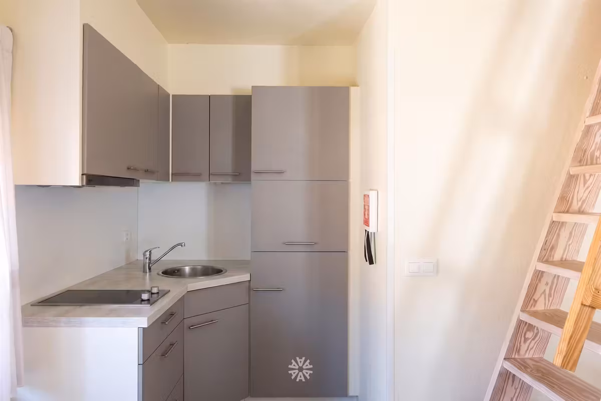 Furnished student studio for rent in a prime location in Ghent - 3