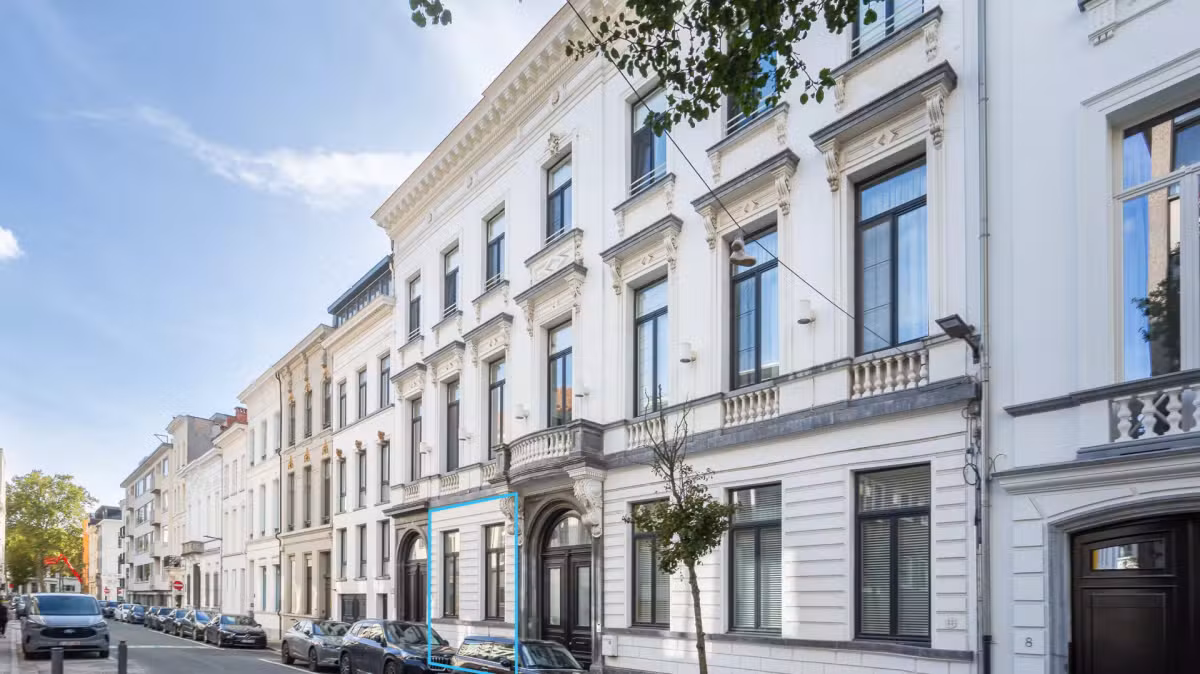 Appartement meublé avec une grande terrasse - 9