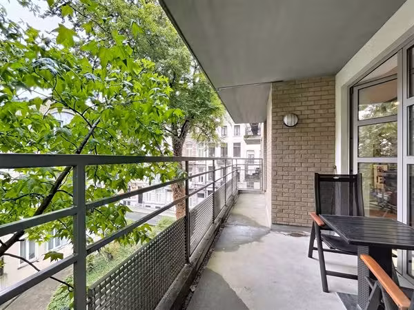 Apartment with beautiful terrace in the Louise area - 10