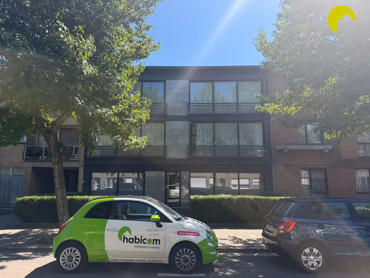 Bemeubeld 2-slaapkamerappartement nabij de Fruithoflaan - 2