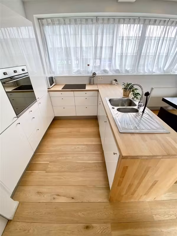 Zeer mooi gemeubileerd appartement met terras - 5