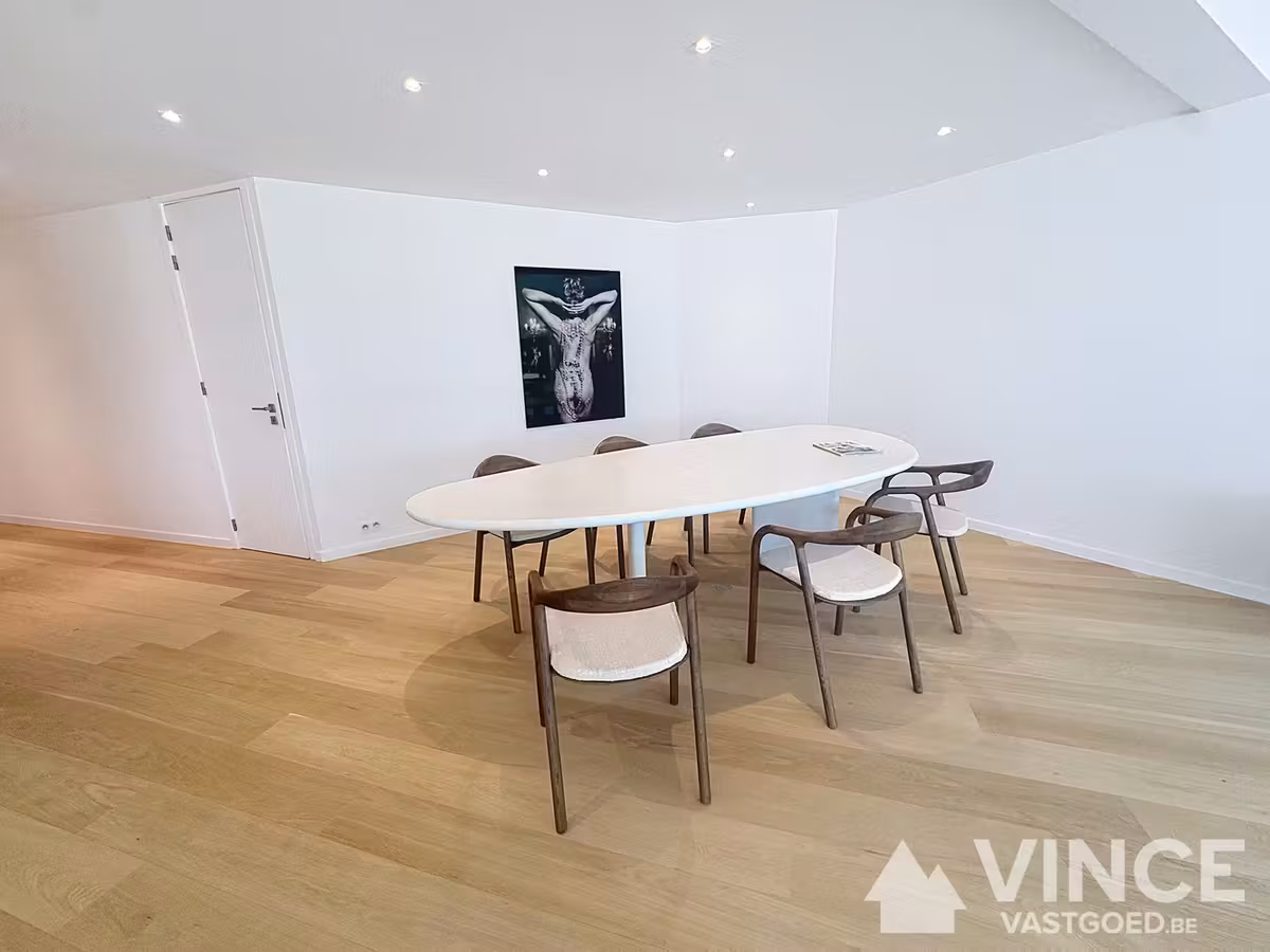 Beautiful ready-to-move-in apartment with 2 large bedrooms - 6