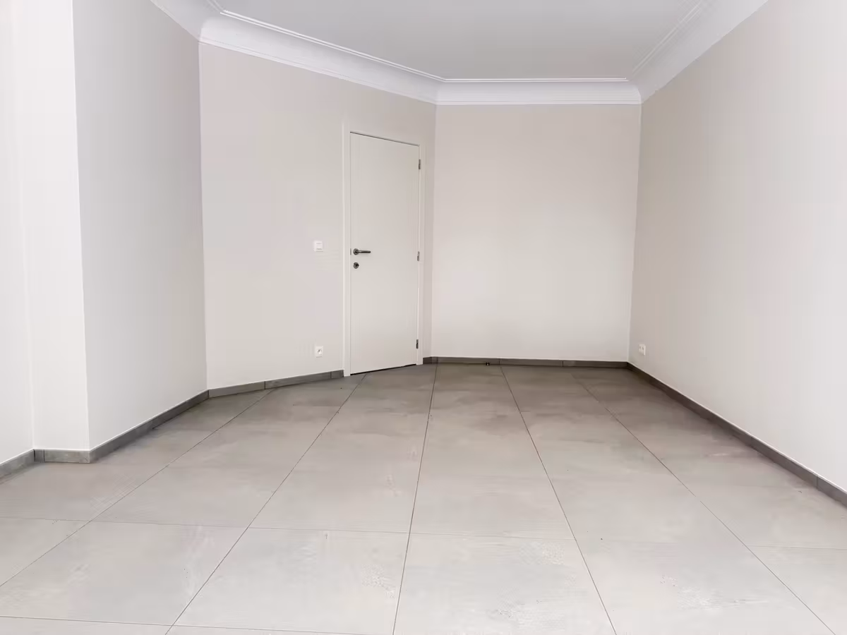Appartement 2 chambres entièrement rénové à Molenbeek - 2
