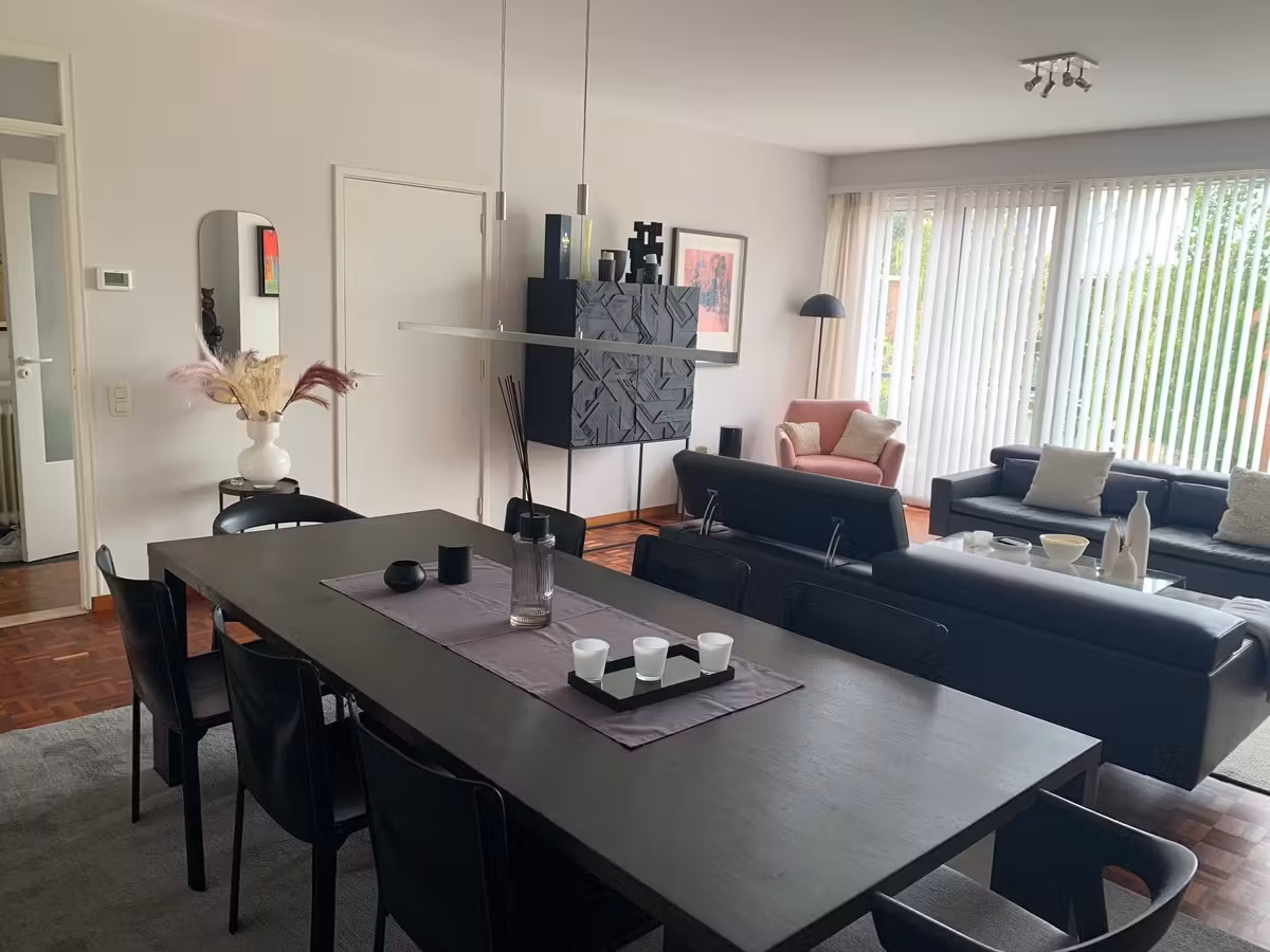 Spacious 3-bedroom apartment with elevator - 9